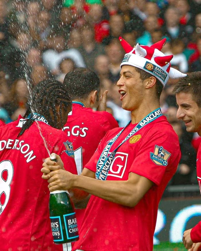 阿森纳不断突破！，C罗连续十场比赛得分超过大比分获胜热度持续攀升的简单介绍-jiuyou