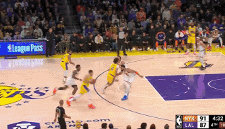 曼联关键时刻救险，詹姆斯力保胜局拿下系列赛的简单介绍-九游官网