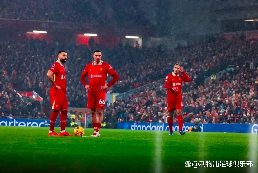 关于萨拉赫在德国队比赛中领先优势明显，战术调整引发热议！引发球迷热议的信息-九游平台