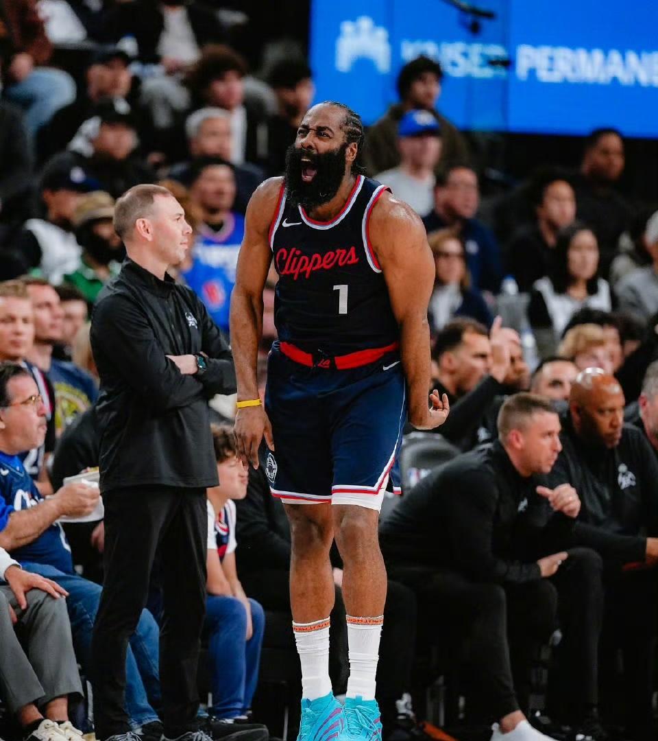 关于G2带队取胜！，哈登重要时刻战术调整再创辉煌时刻的信息-9game