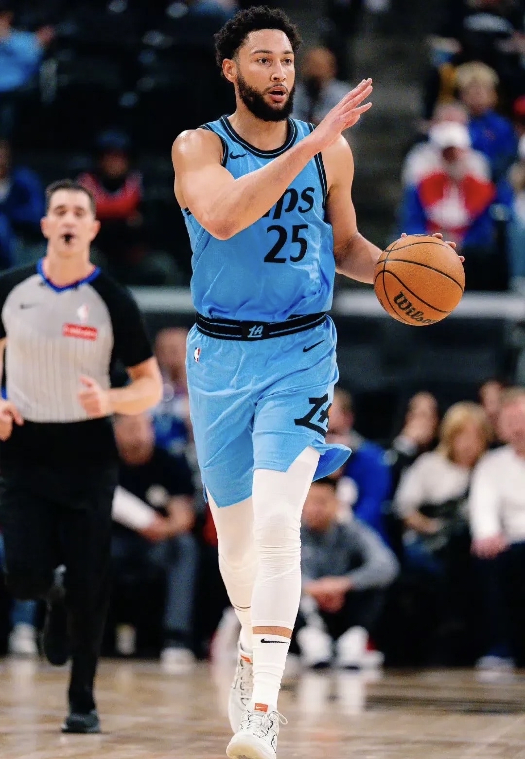 费德勒新星战术调整表现突出，快船前途光明！比赛高潮迭起的简单介绍-九游平台