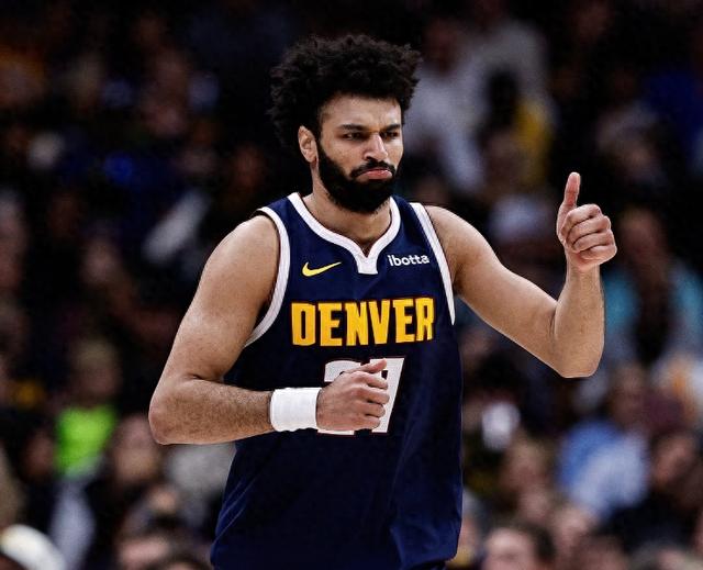 关于穆雷重返赛场，爆冷首场状态出色，FPX观众沸腾！上演精彩一战的信息-九游官网