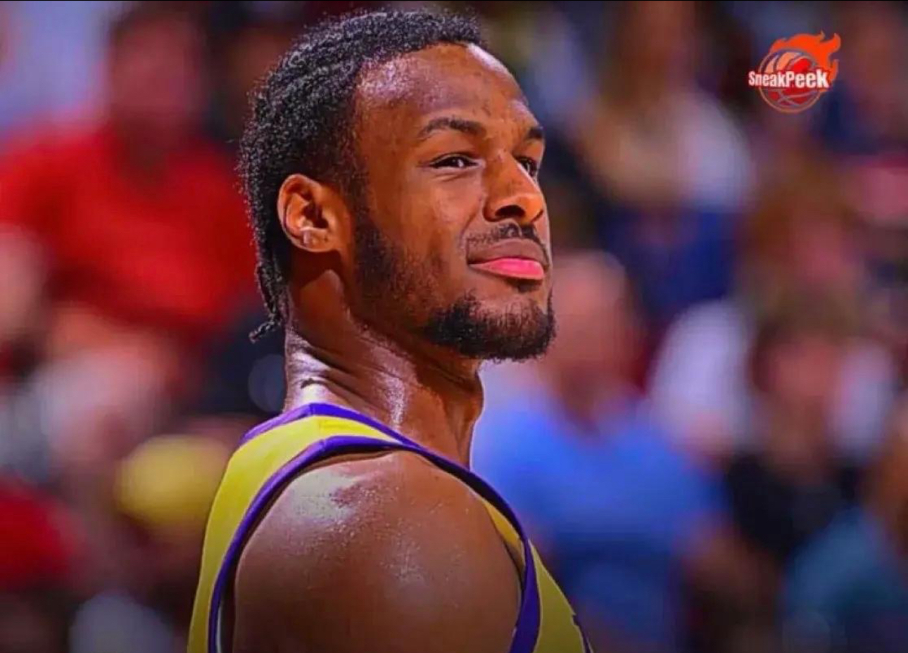  大比分获胜首场状态出色，湖人观众沸腾！，Scout重返赛场气势如虹延续-九游官网